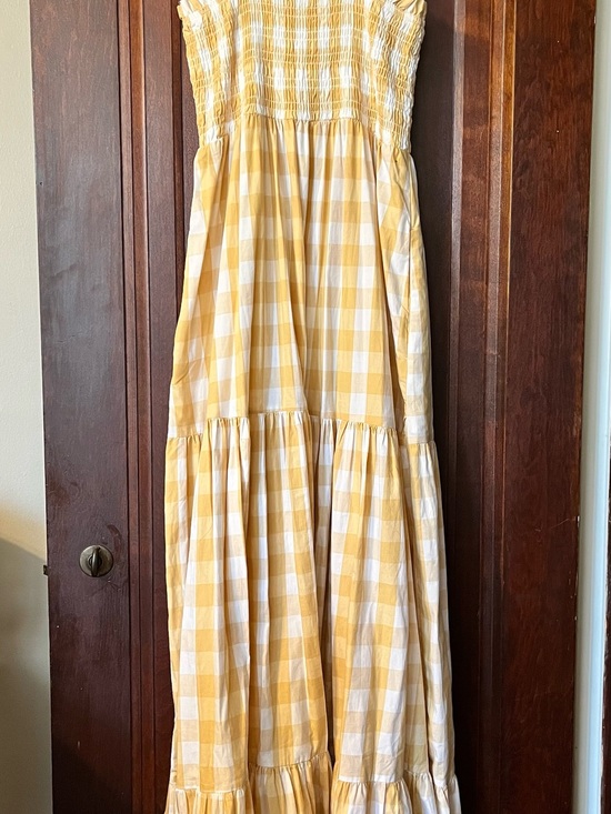 Abercrombie & Fitch Dresses & Skirts - Abercrombie & Fitch Yellow and White Gingham Maxi Dress